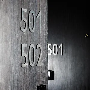4* Hotel 64