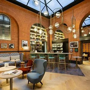 Les Capitouls Centre - Handwritten Collection 4*, Tuluza Francja